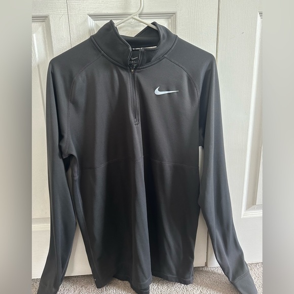 Nike Dri- Fit Dark Gray Quarter Zip - Men’s Size Large - Picture 1 of 4